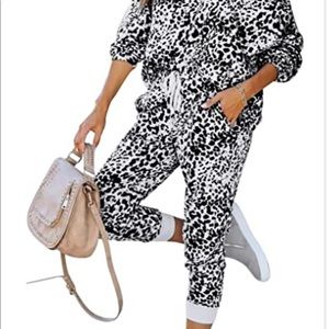 🐆 2-Piece Animal Print Sweatsuit! Black and White! 🐆